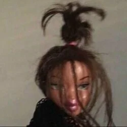 Nina's avatar