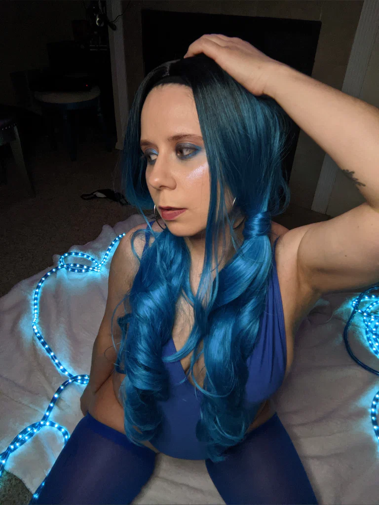 Scarlett Rose's avatar