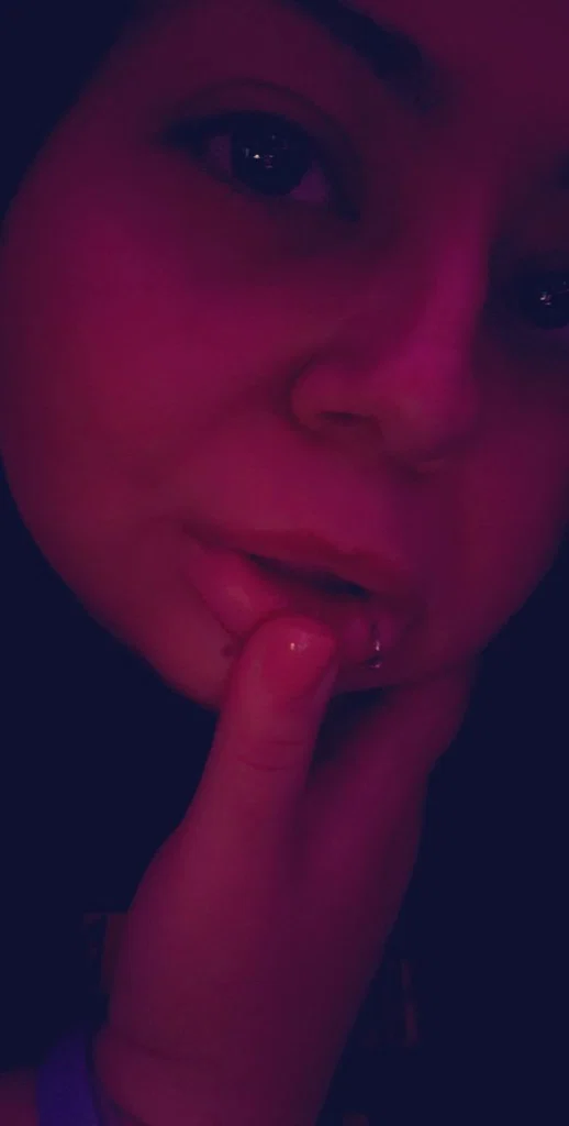 VALENTINA 😈 💦👅