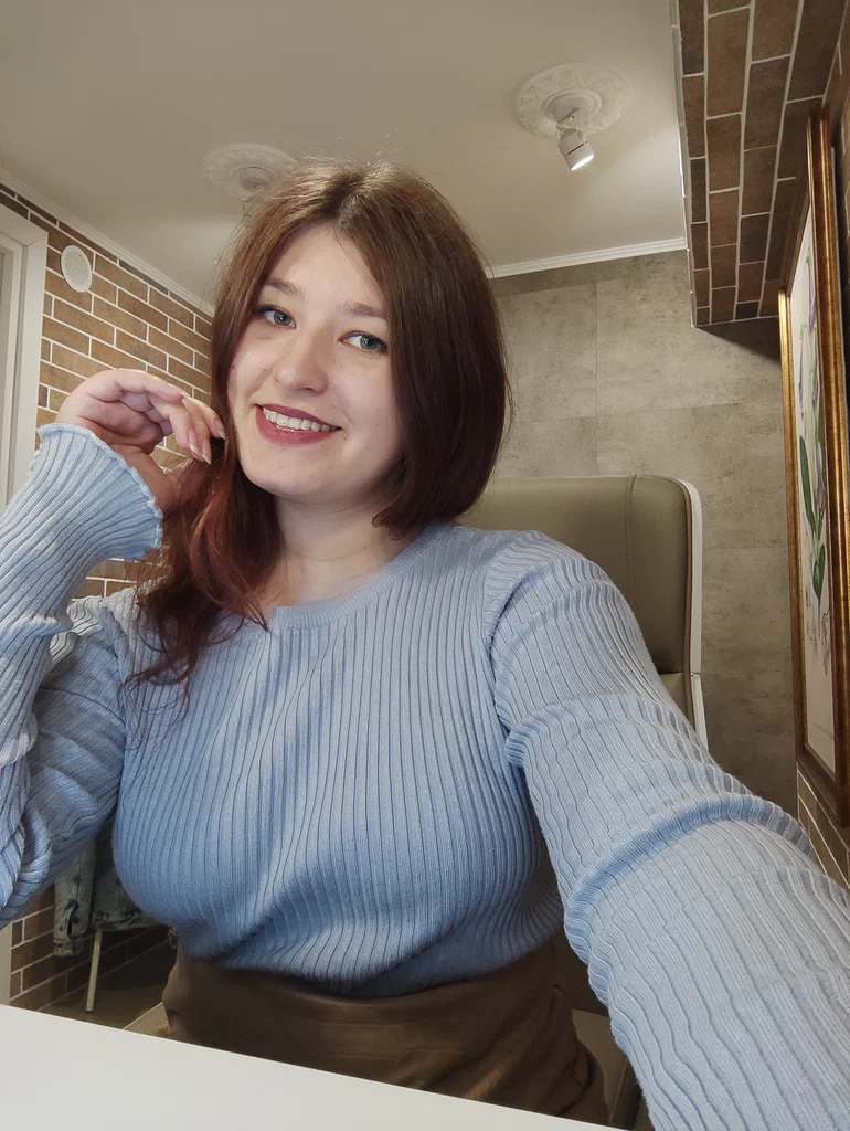 алина воловикова's avatar