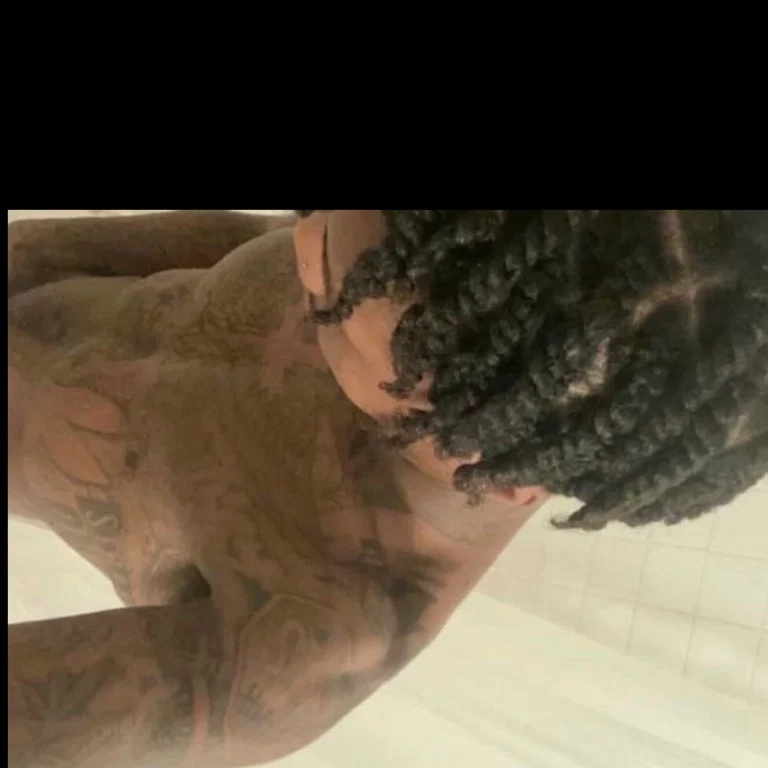 YO GIRLFRIEND FAVORITE HUSTLER! profile banner