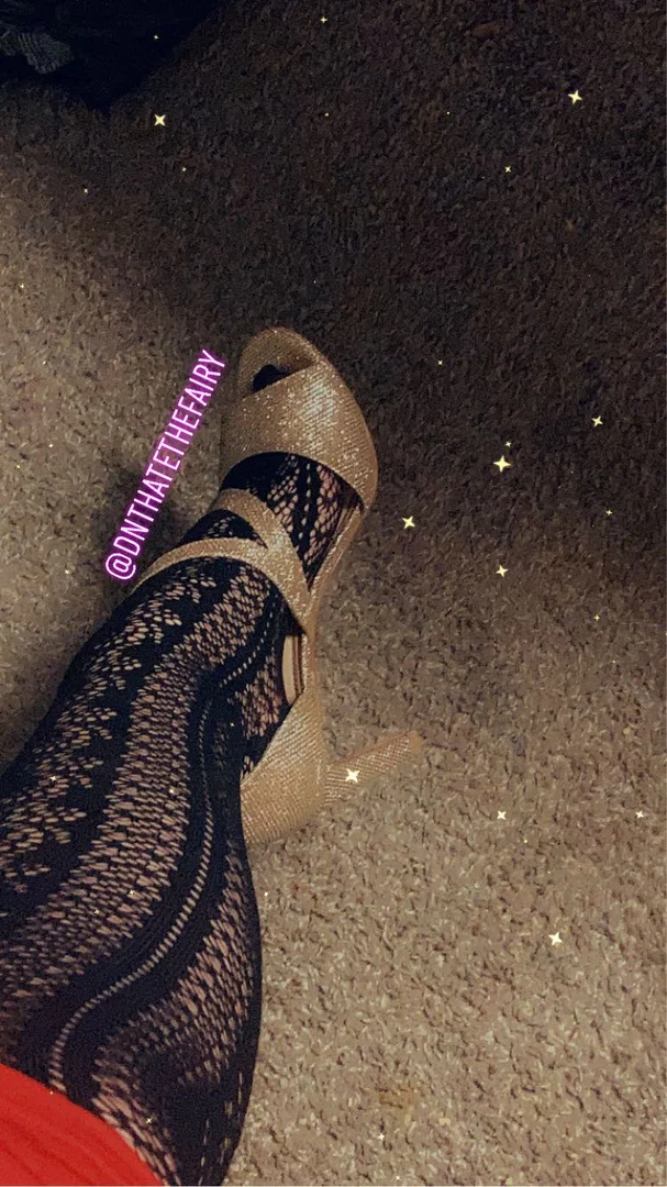 It’s fairy bitch 🧚♀️ profile banner