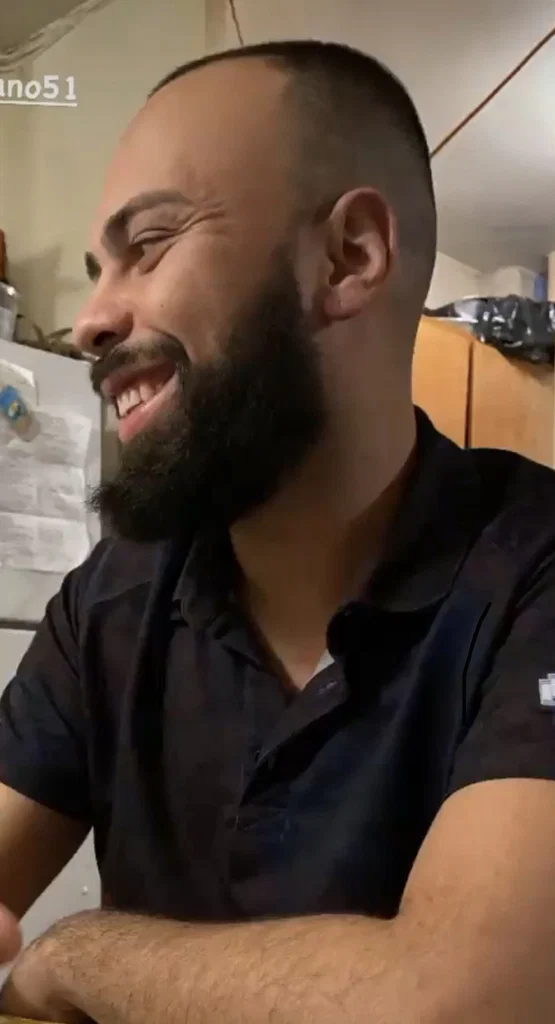 Luis's avatar
