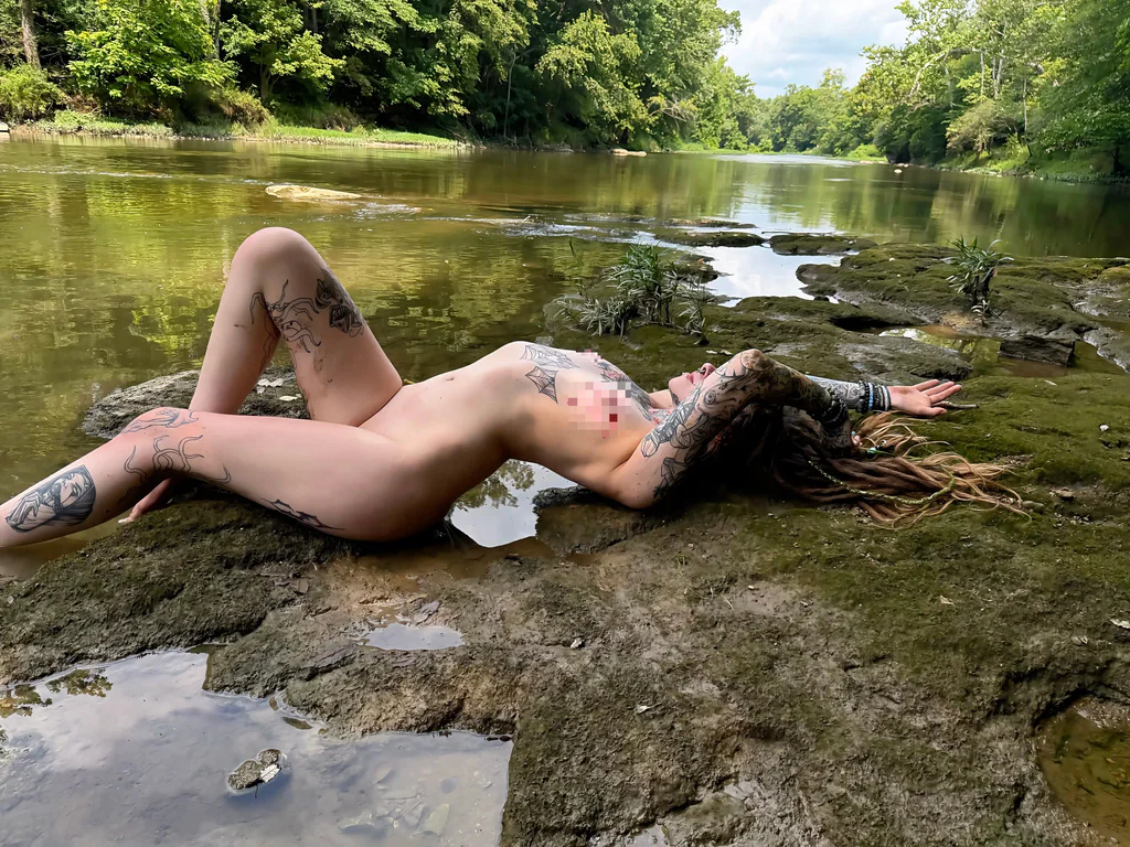 Ashley's avatar