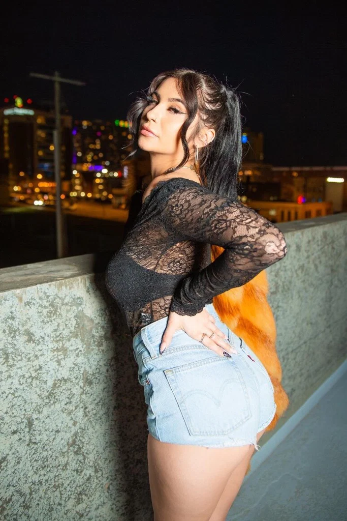 @dahdahdakota's avatar