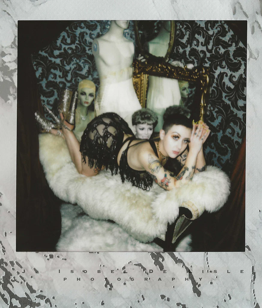 TALIA 🖤 EMO CUM DUMP's avatar