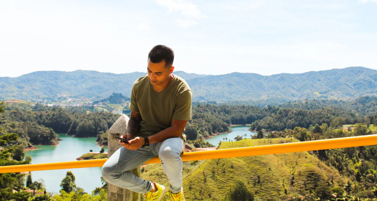 Chris suaza profile banner