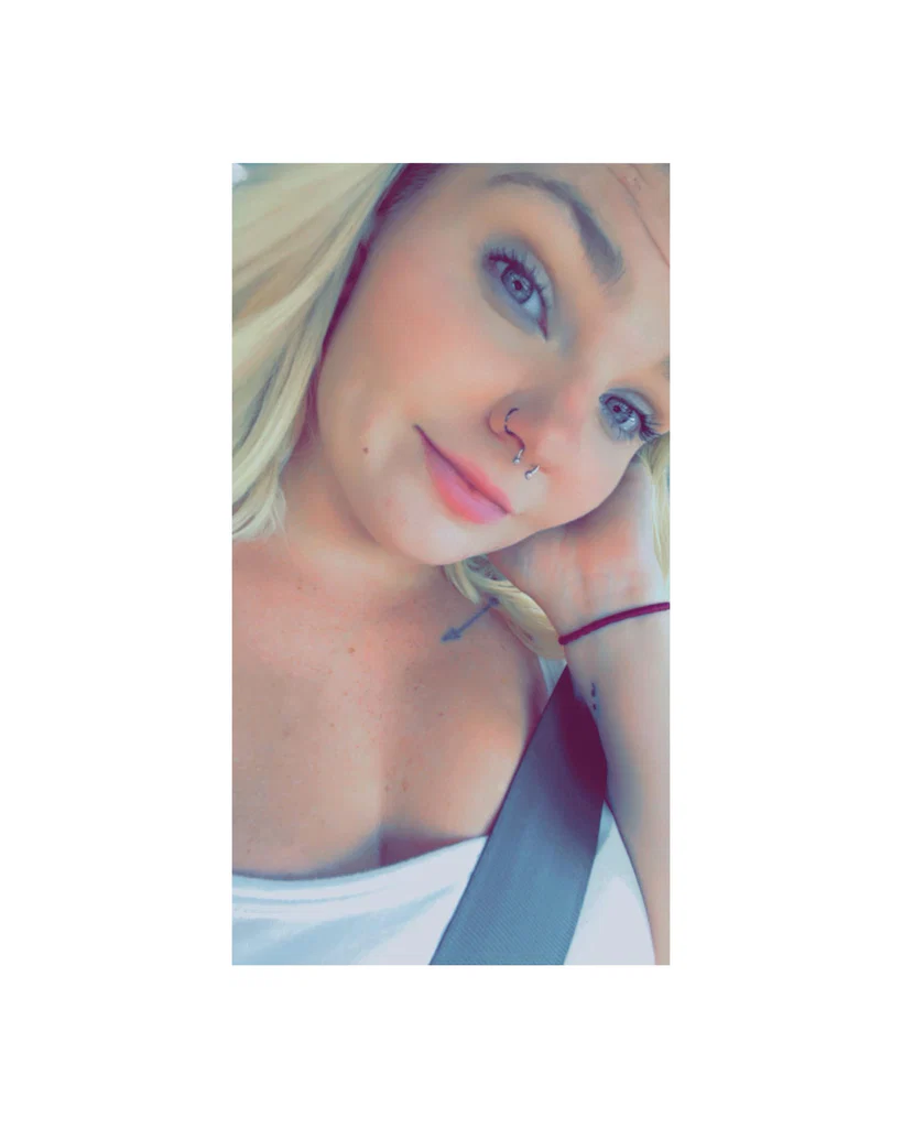 Ashtyn_Nikole's avatar
