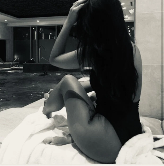 Larisa♏️ profile banner