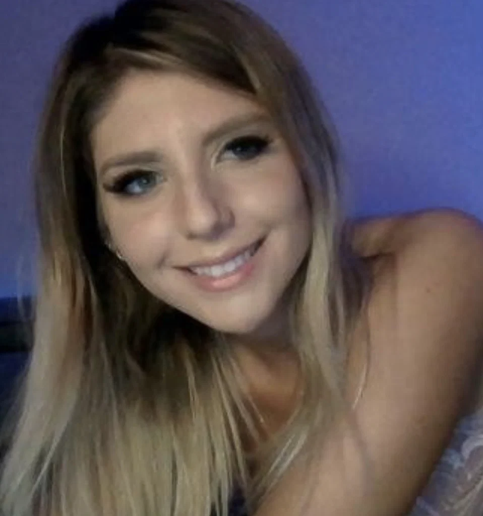 Allie Anders VIP's avatar