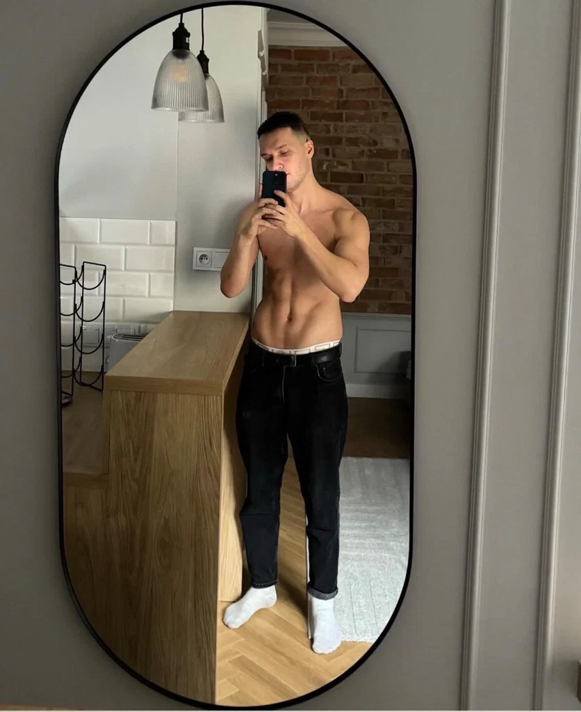 Alex