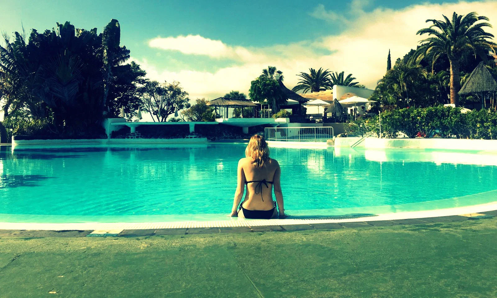 Cassie Quinn profile banner