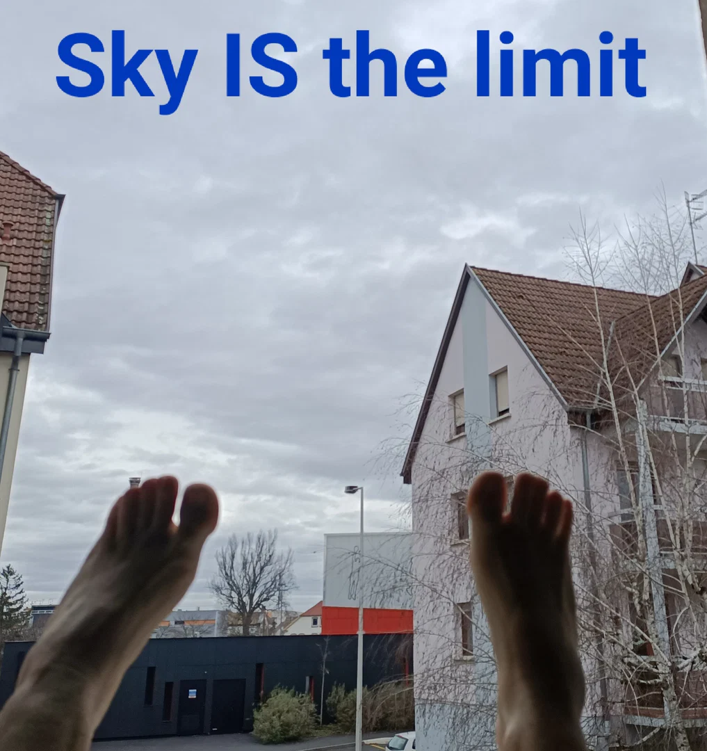 FeetForM profile banner