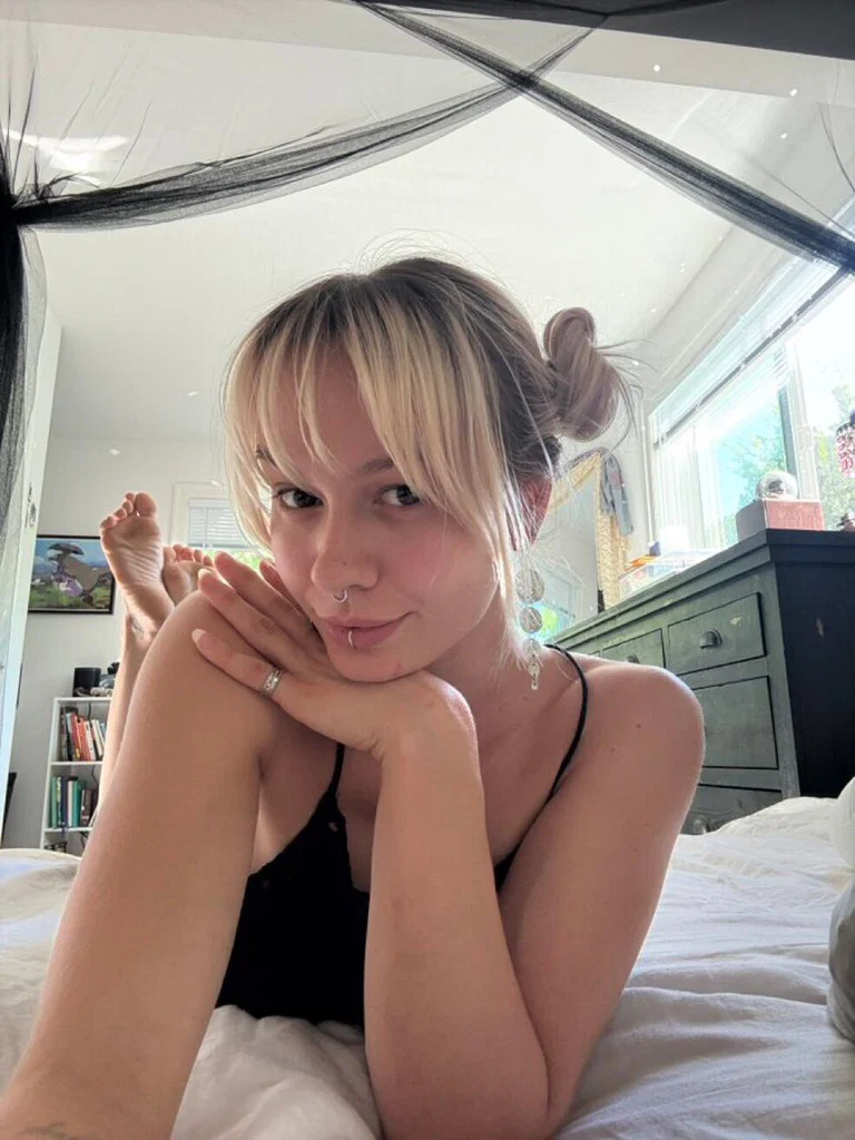 Naomi Swann's avatar