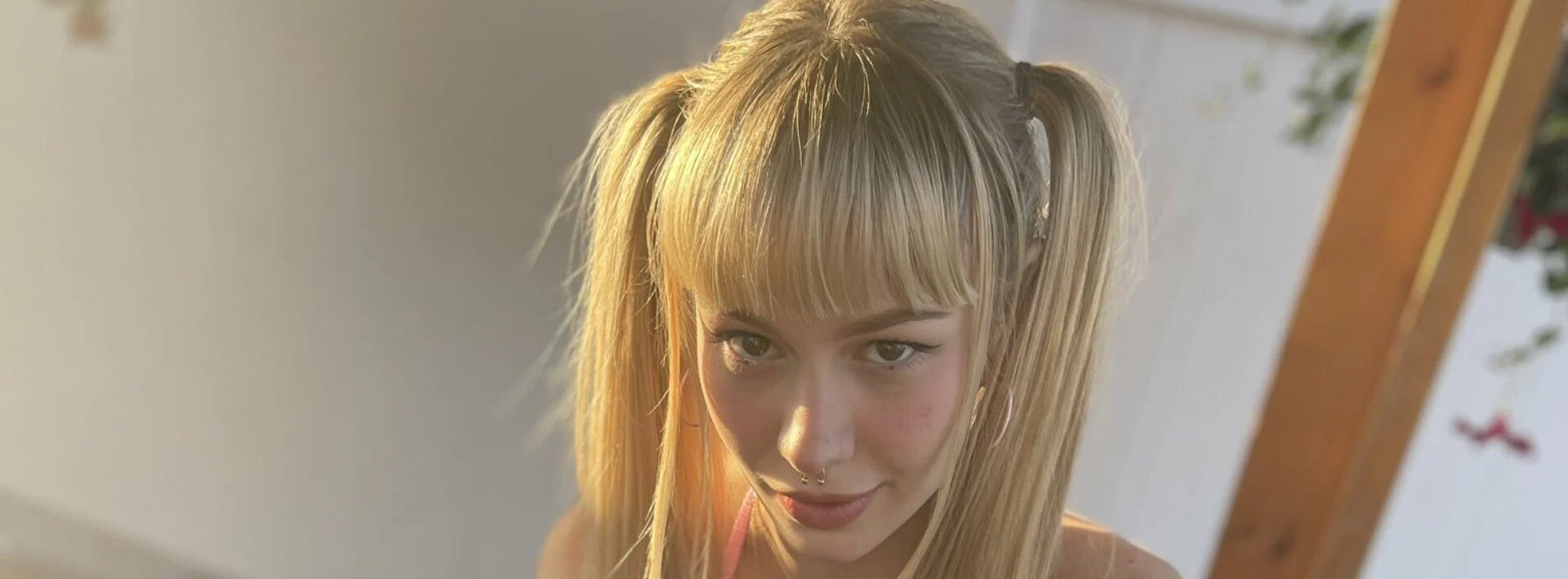 Naomi Swann profile banner