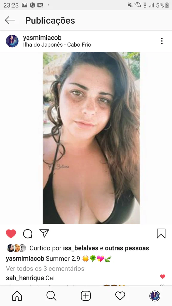 Livv's avatar