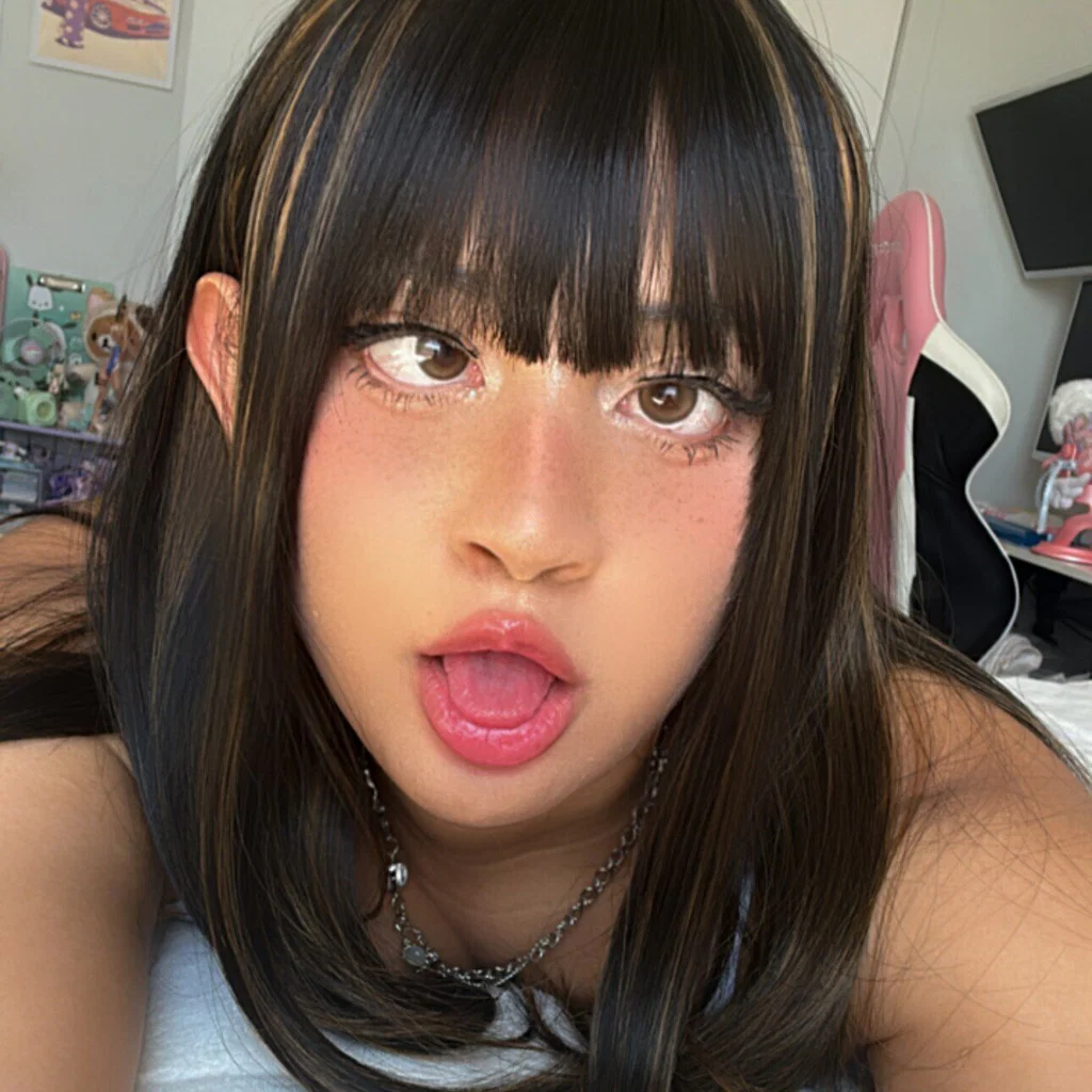 AkakuMiu ☆