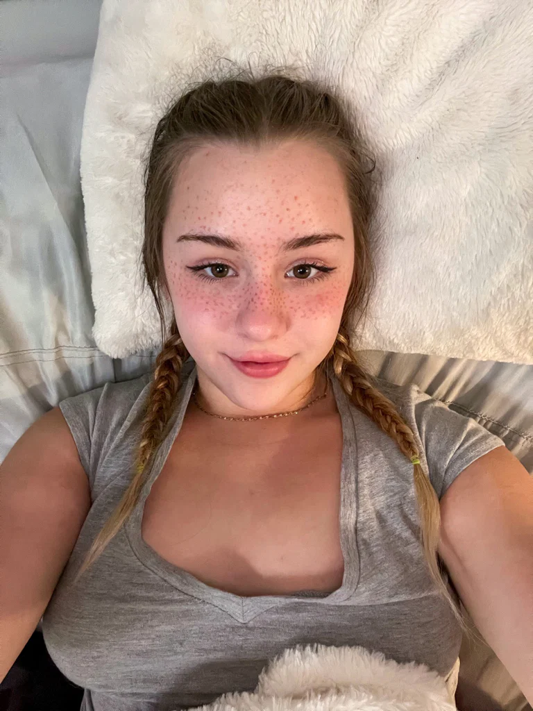 ZoeyUsoFree's avatar