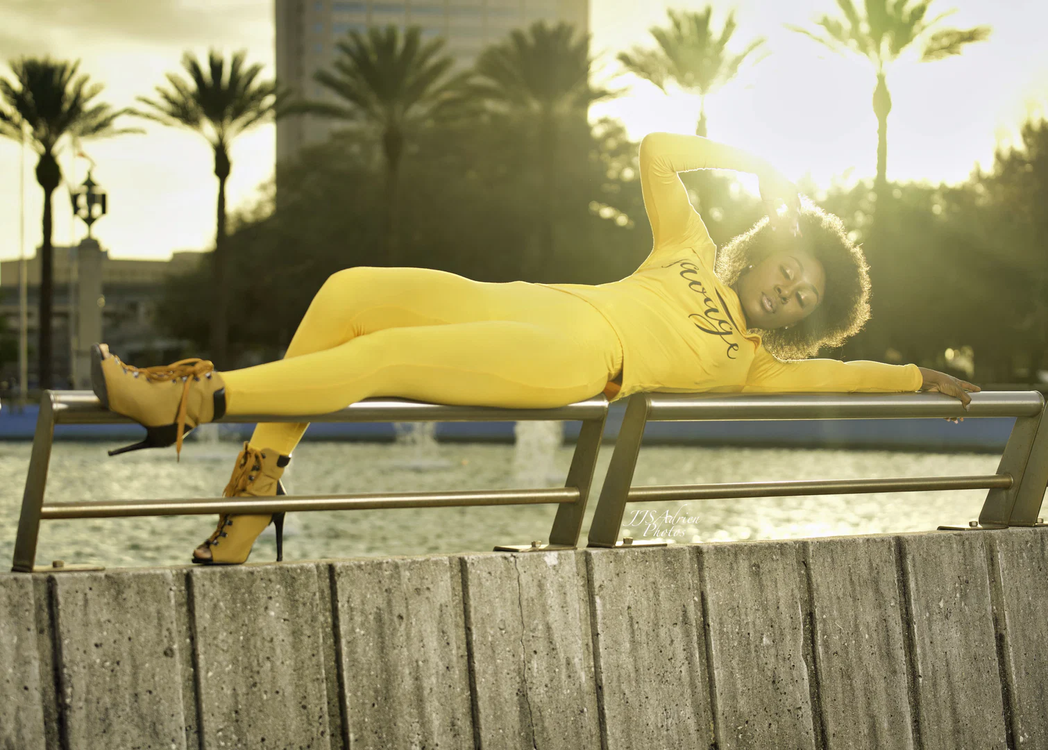 Simone Adell profile banner