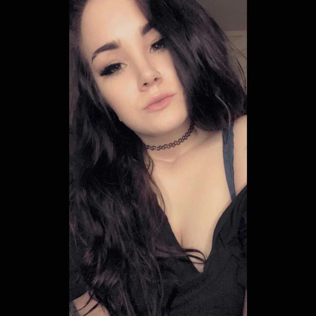 Veronicaajaymoore's avatar