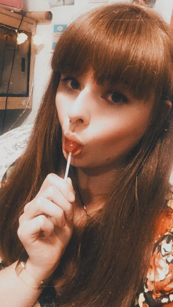 Ava