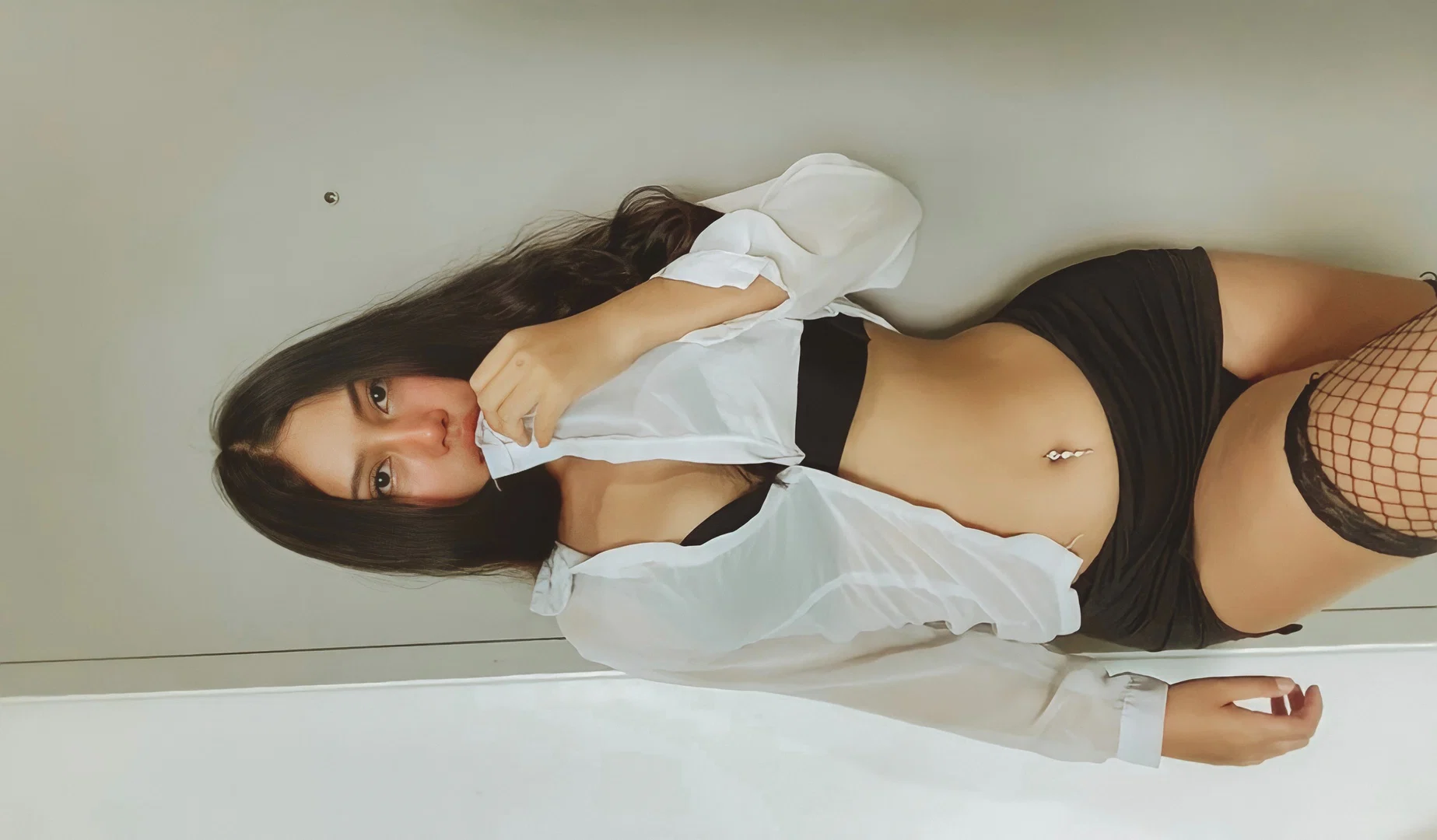 rravaaaaa profile banner