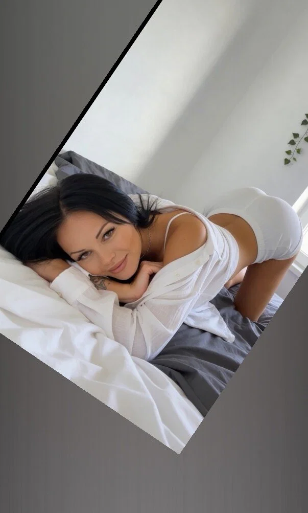 Nadiawang🇳🇴 profile banner