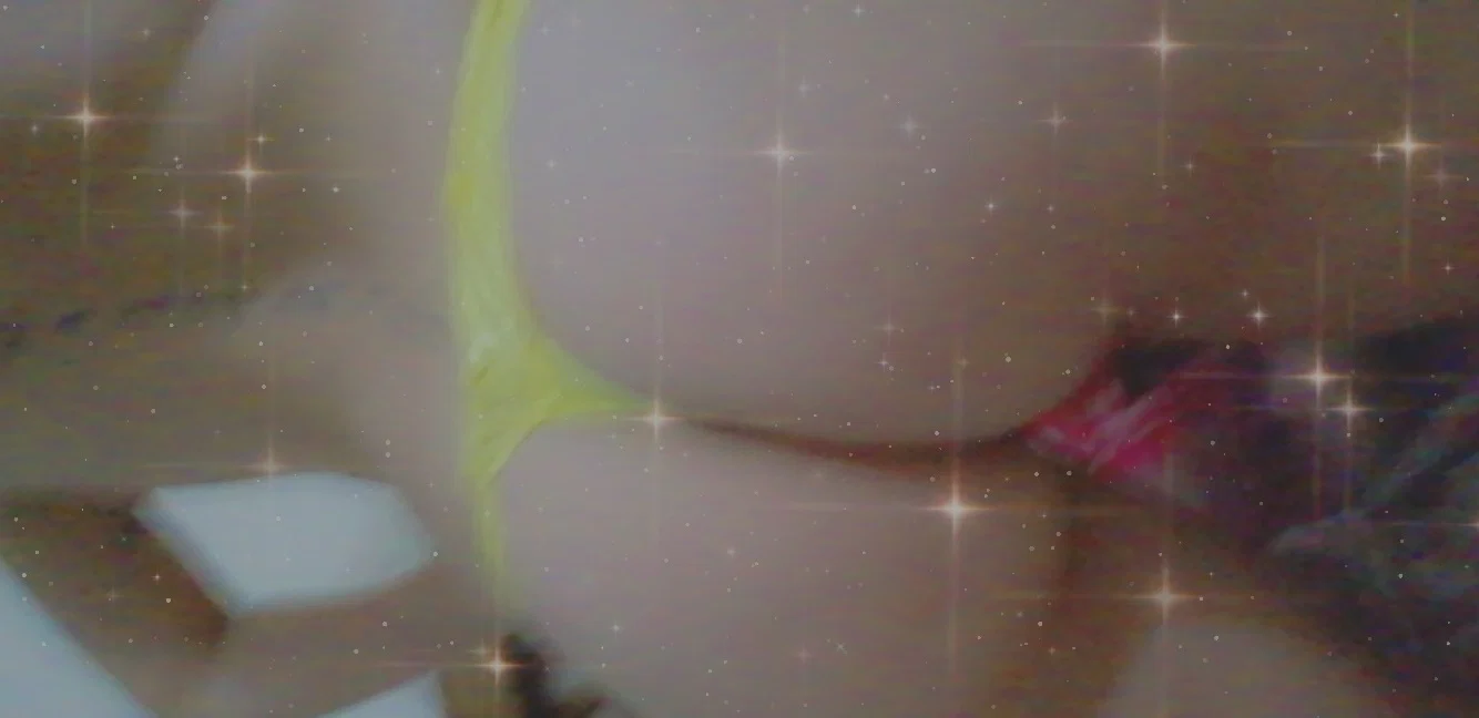 BLACK MOON GIRLFRIEND profile banner