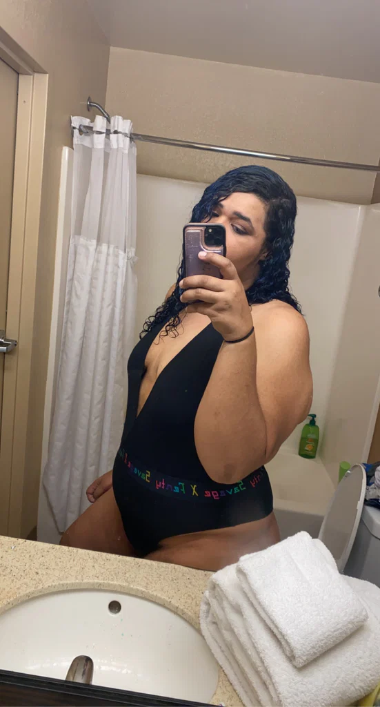 Baby J 🤫😘's avatar