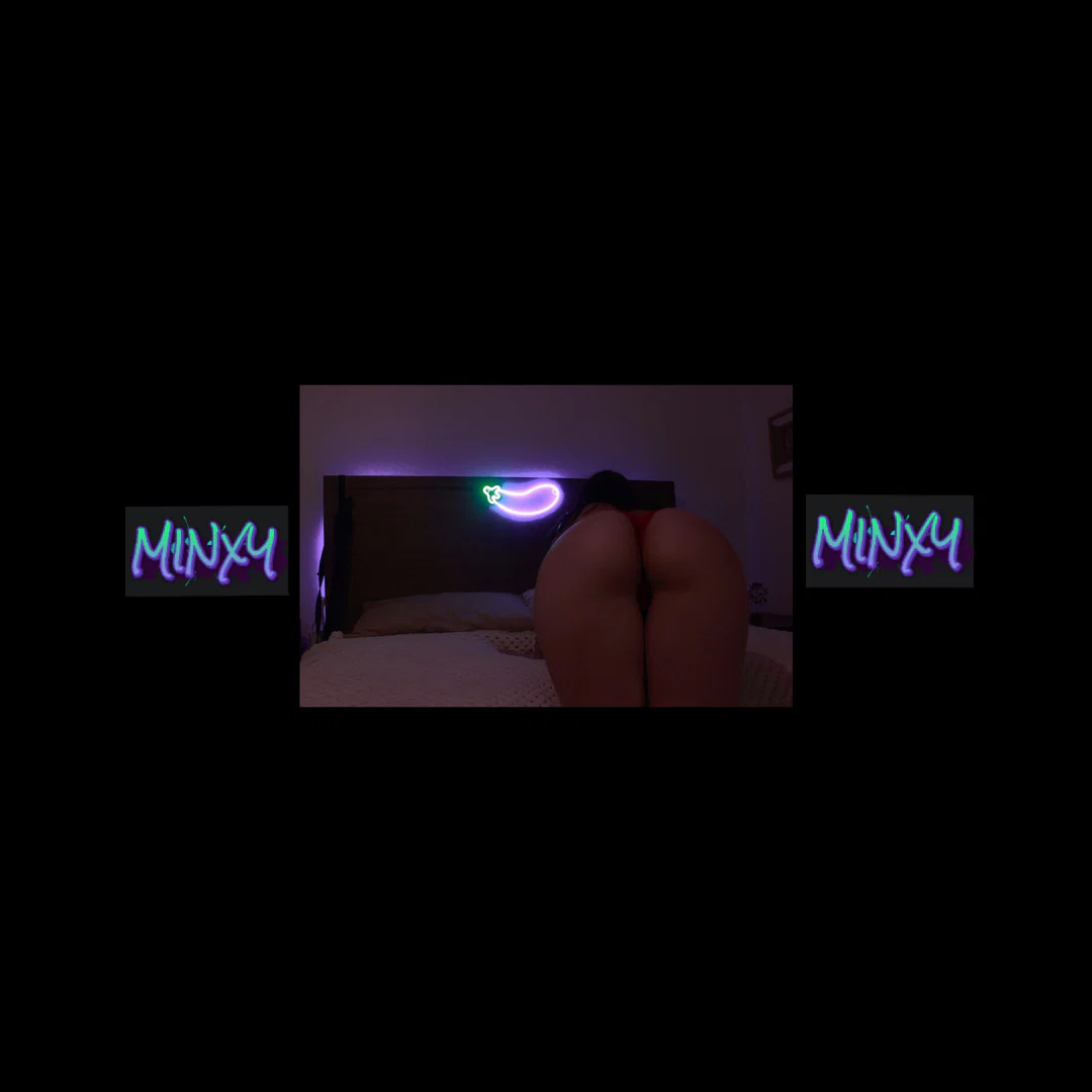 Minxy profile banner