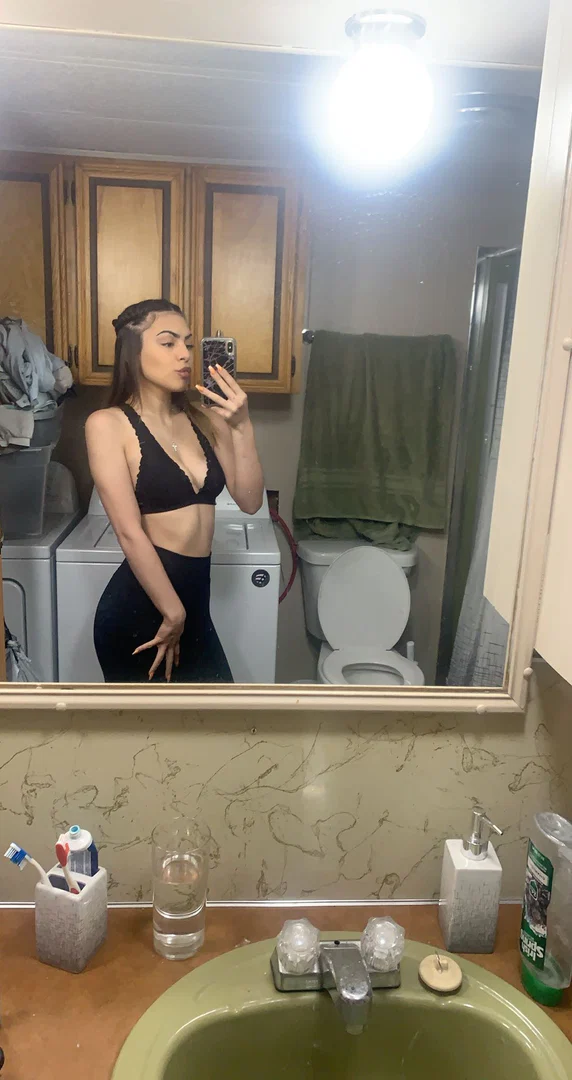 Lil Mamacita~ profile banner