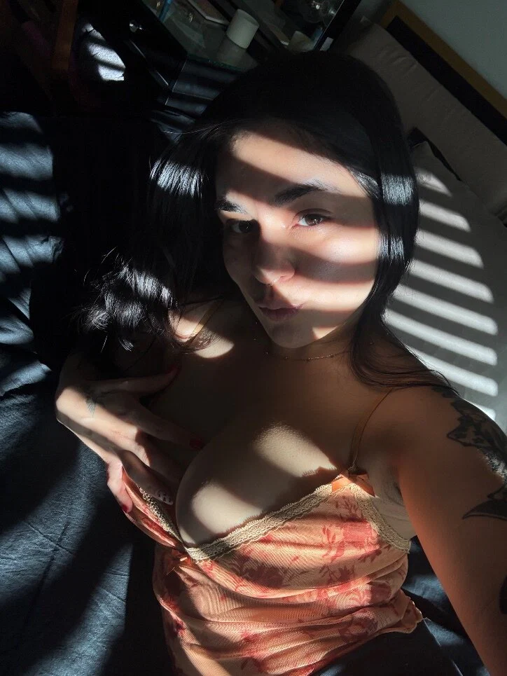 Sara 🖤