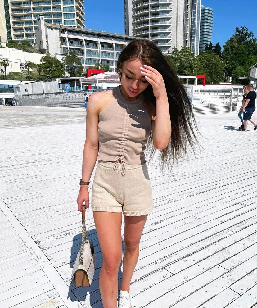 Sweet girl's avatar