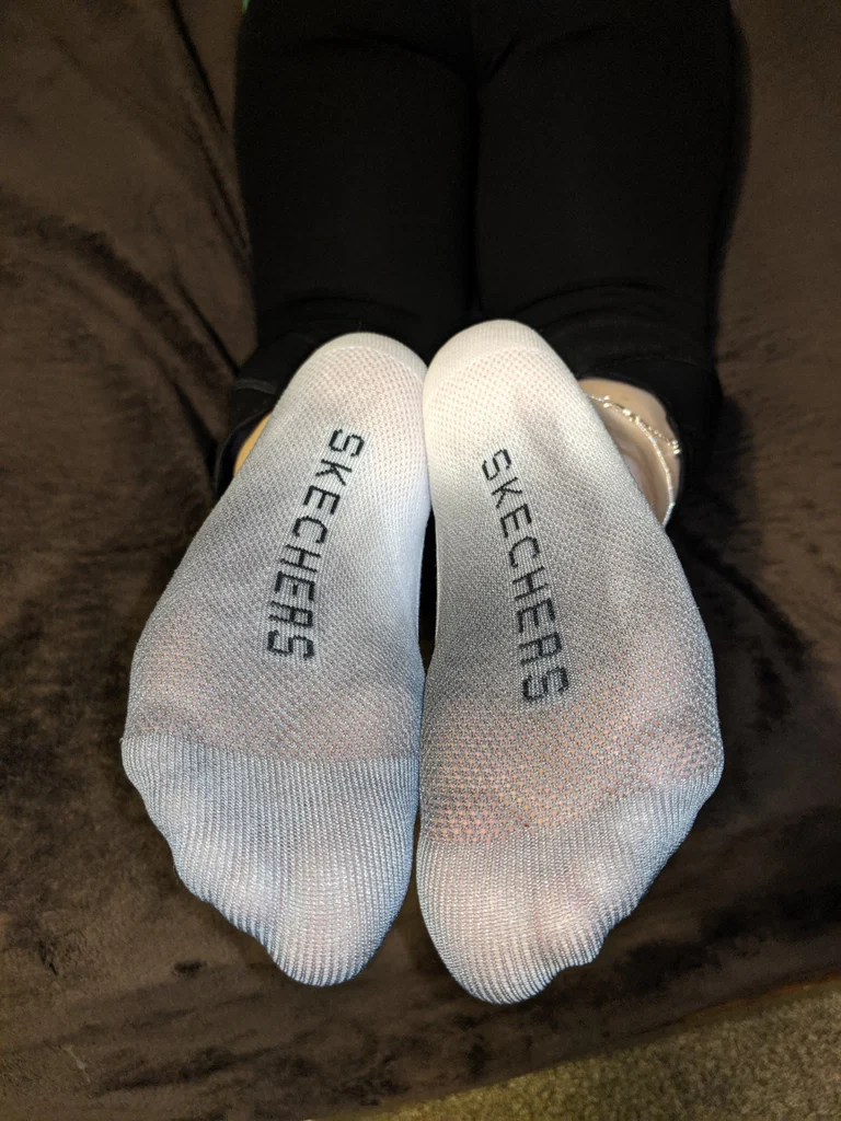 Missy 🧦👟🩴😘's avatar
