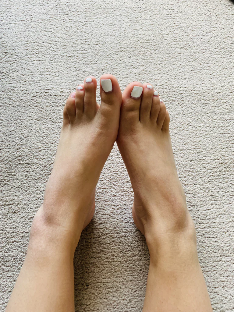 S&amp;H feet's avatar