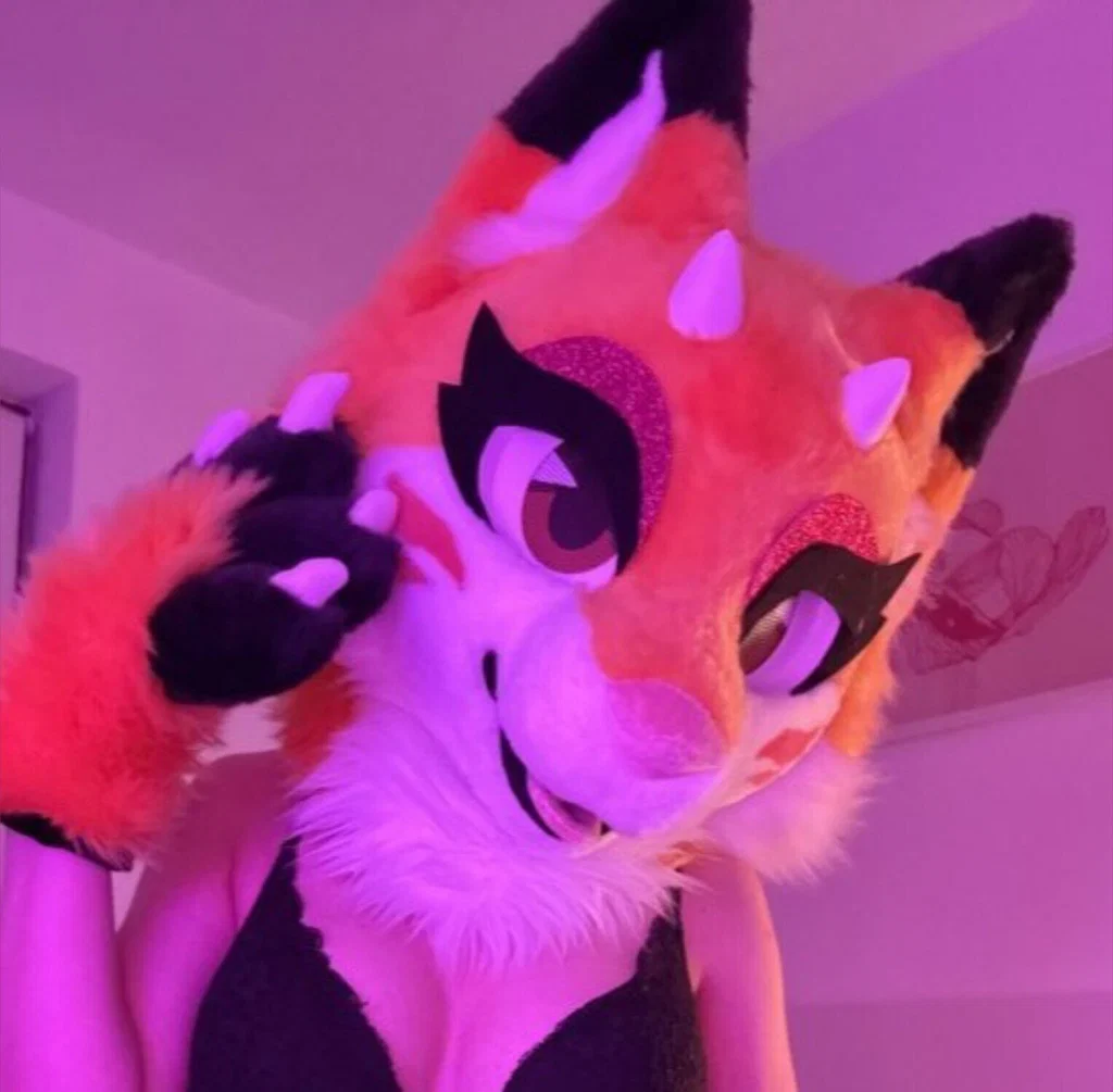 Pinkamer🔞🦊's avatar