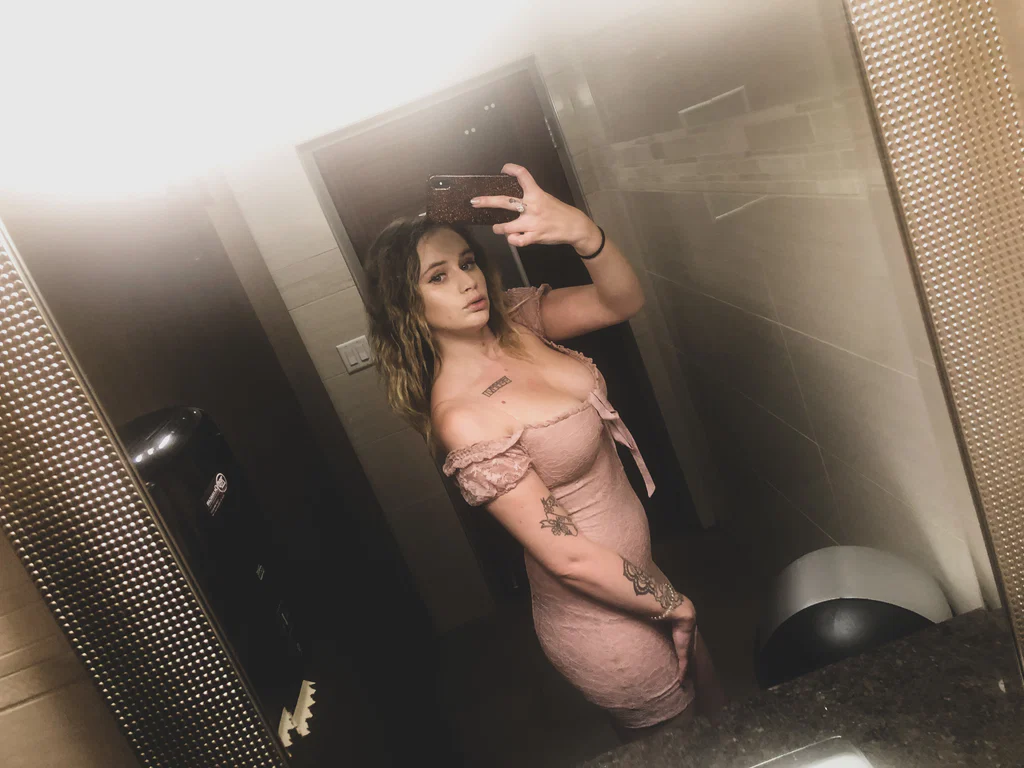 Liv Lively's avatar