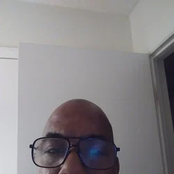 Antonio Mitchell's avatar