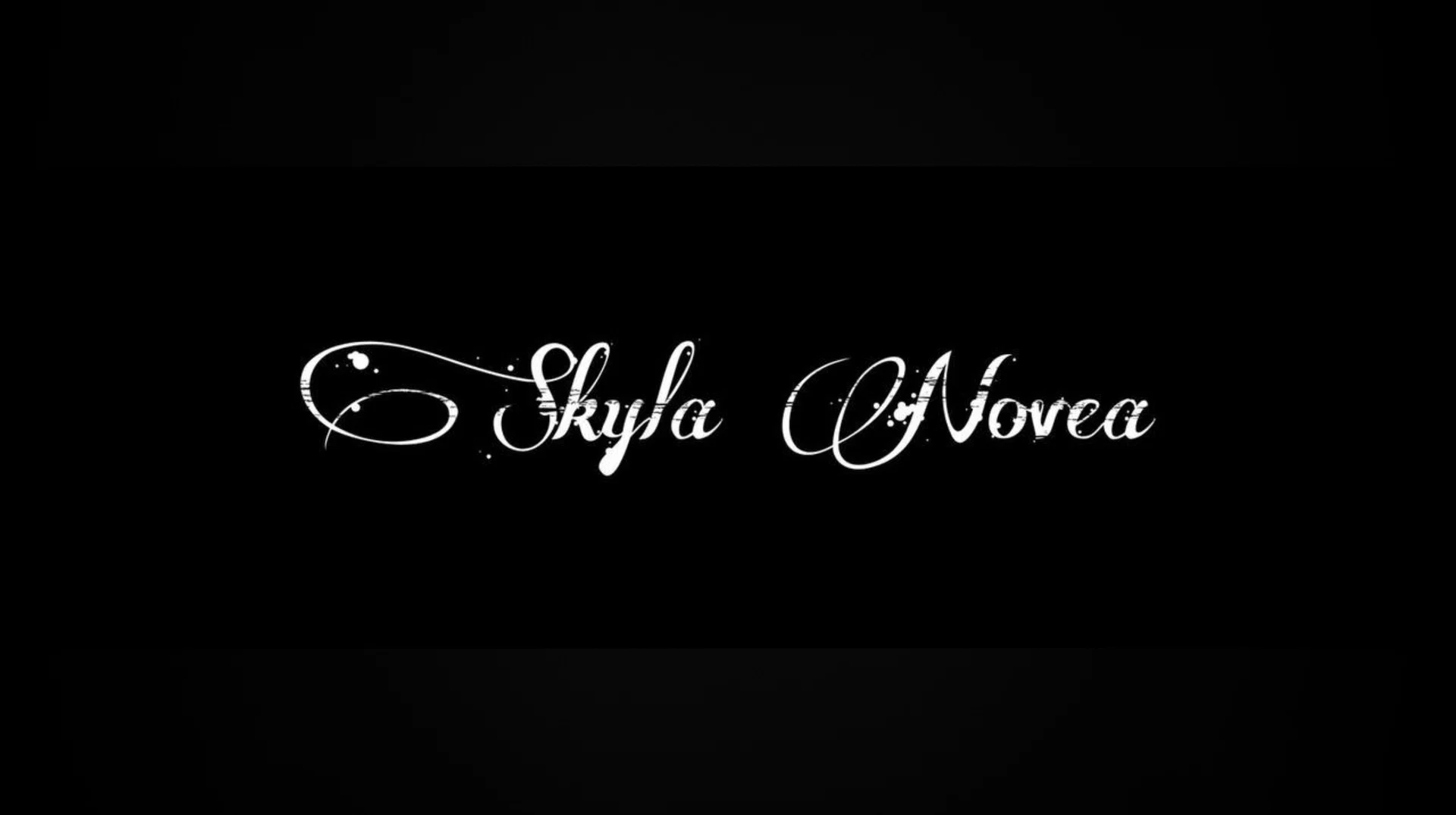 Skyla Novea profile banner