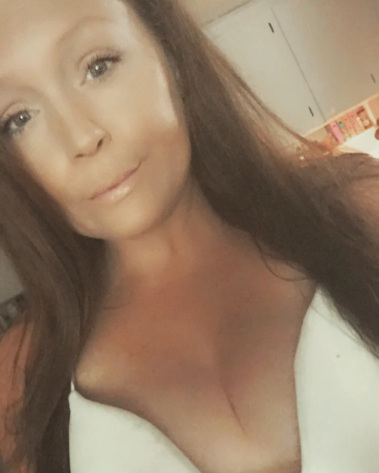 Ashley carr's avatar