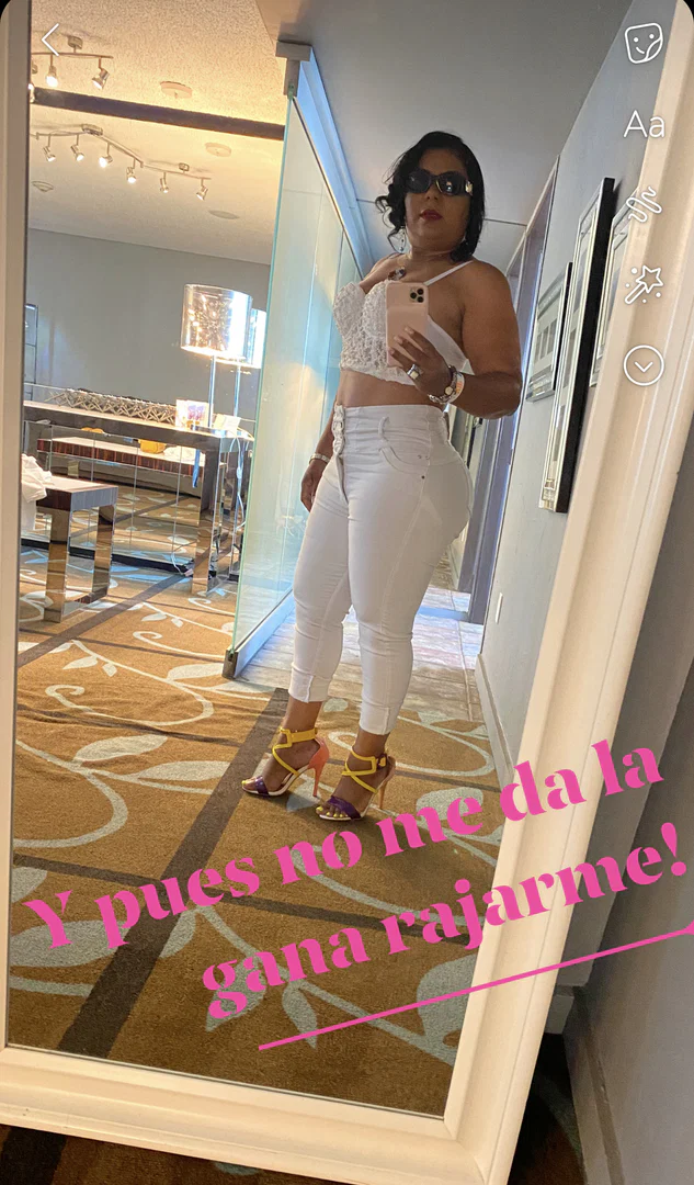 Latina Sexy profile banner