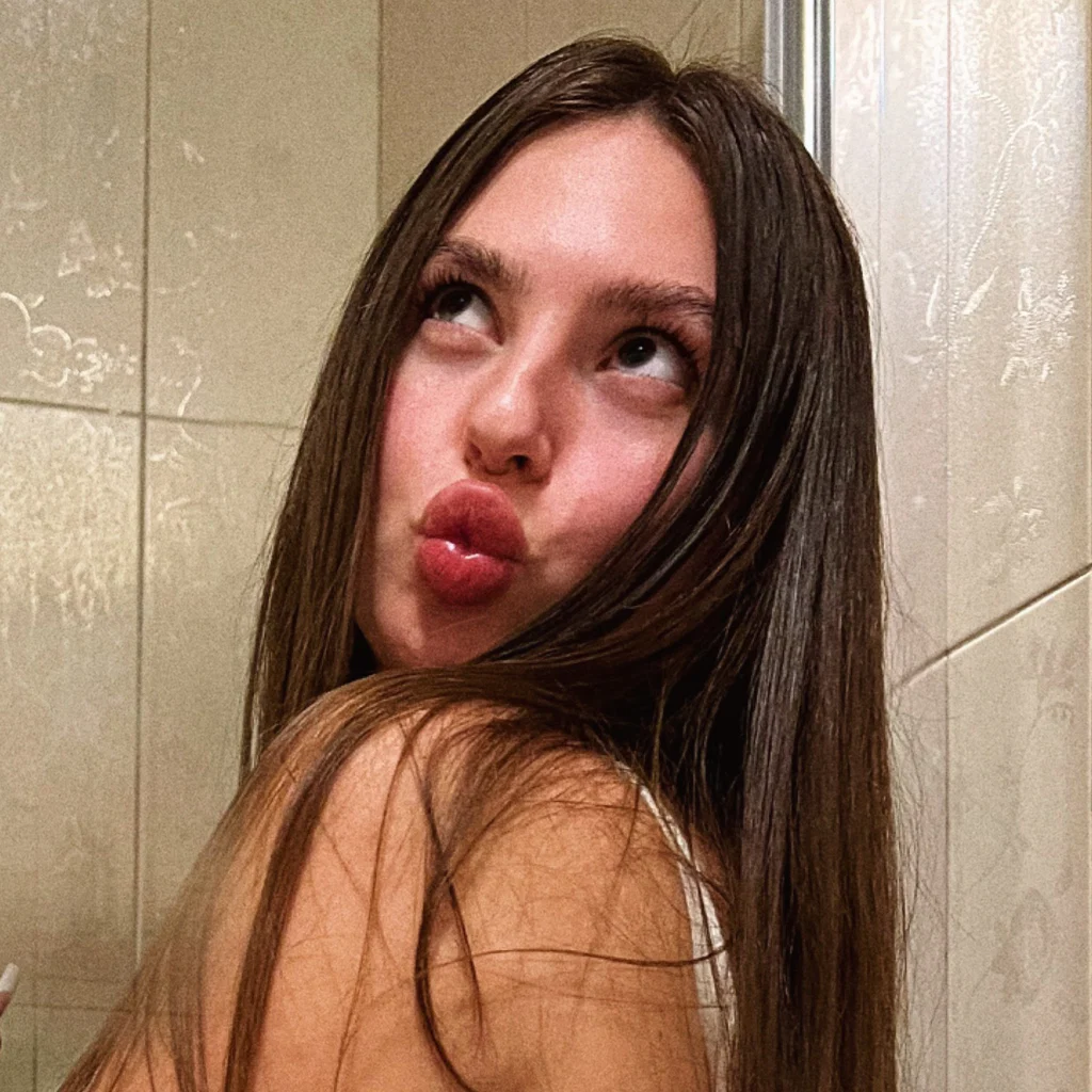 Lilith Drake's avatar