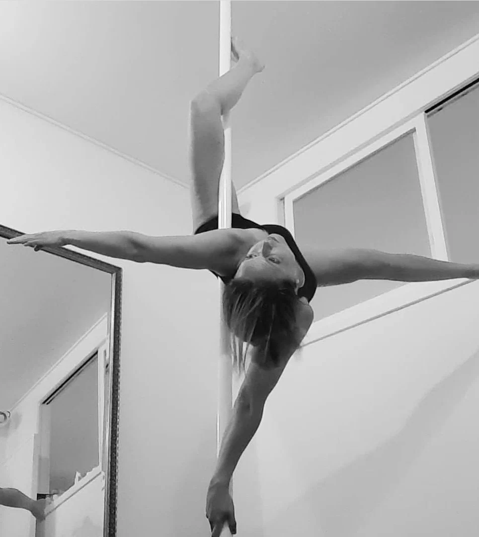 Pole Fitness Coach profile banner
