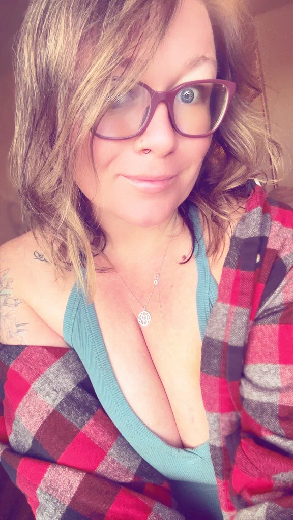 Luann Rose's avatar