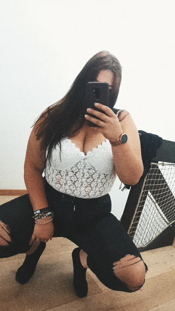 Haannaah_'s avatar