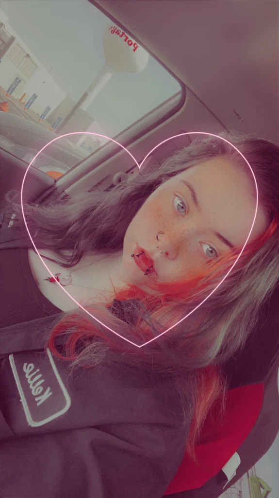 Kellie's avatar