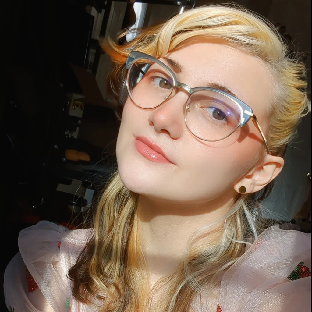 🍥 Ruu 🍥's avatar