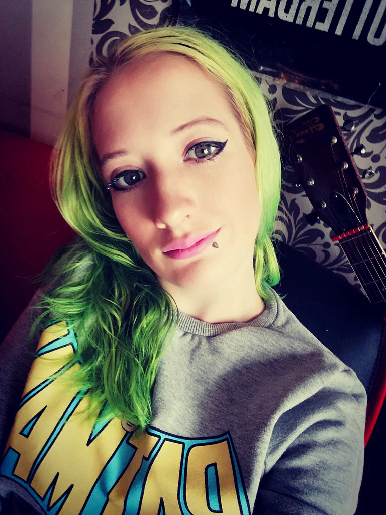 Linda Lush's avatar