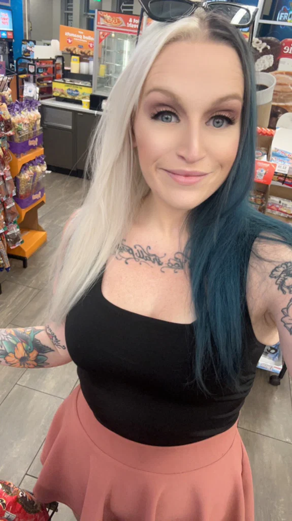 Sydney Ember's avatar