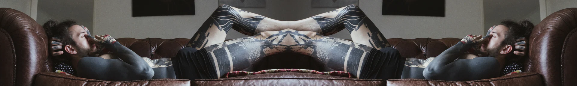 schnoez profile banner